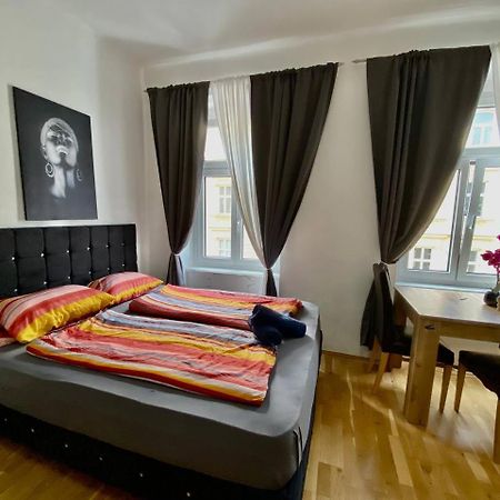 Apartament Deluxe Studio In Josefstaedter Strasse Area Wiedeń Zewnętrze zdjęcie